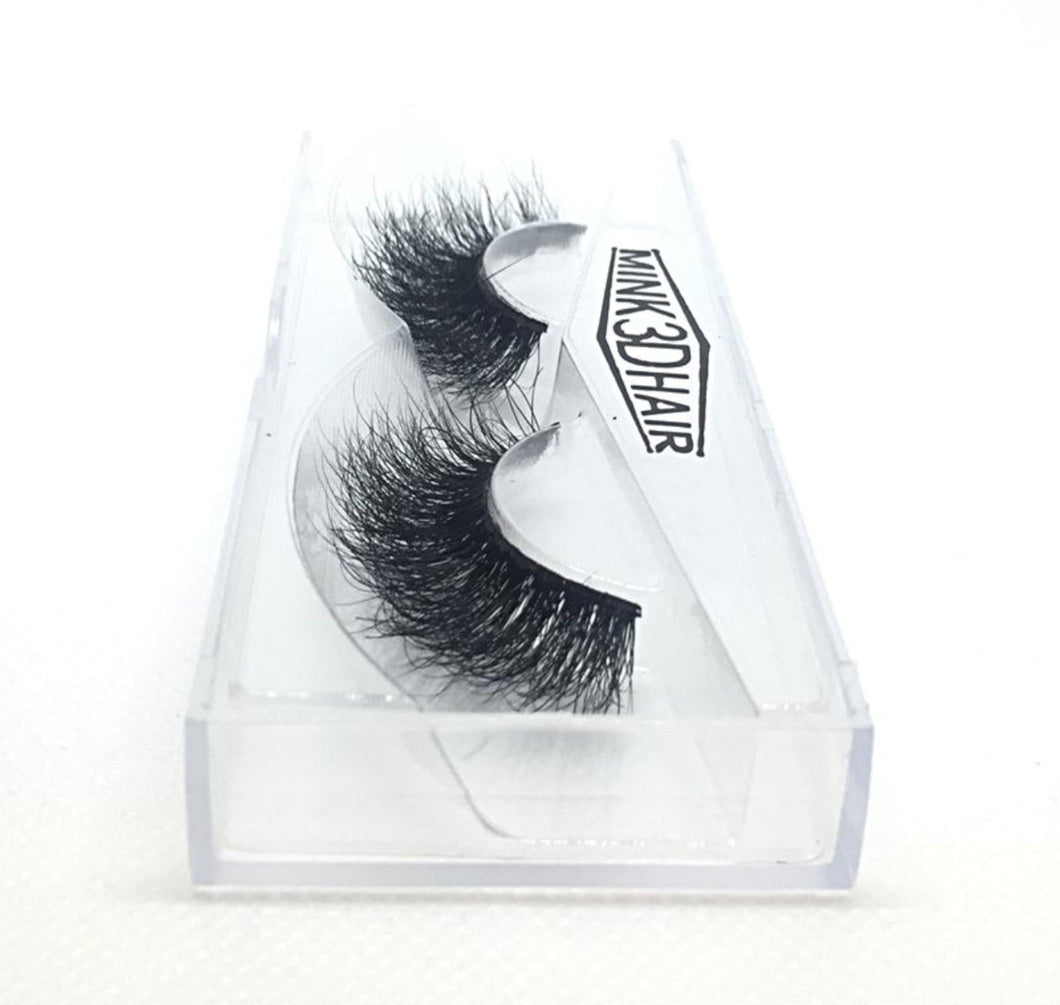 3D Mink Eyelashes - A11. Long Thick Wispy Lashes Side View - Dramatic Eyelashes